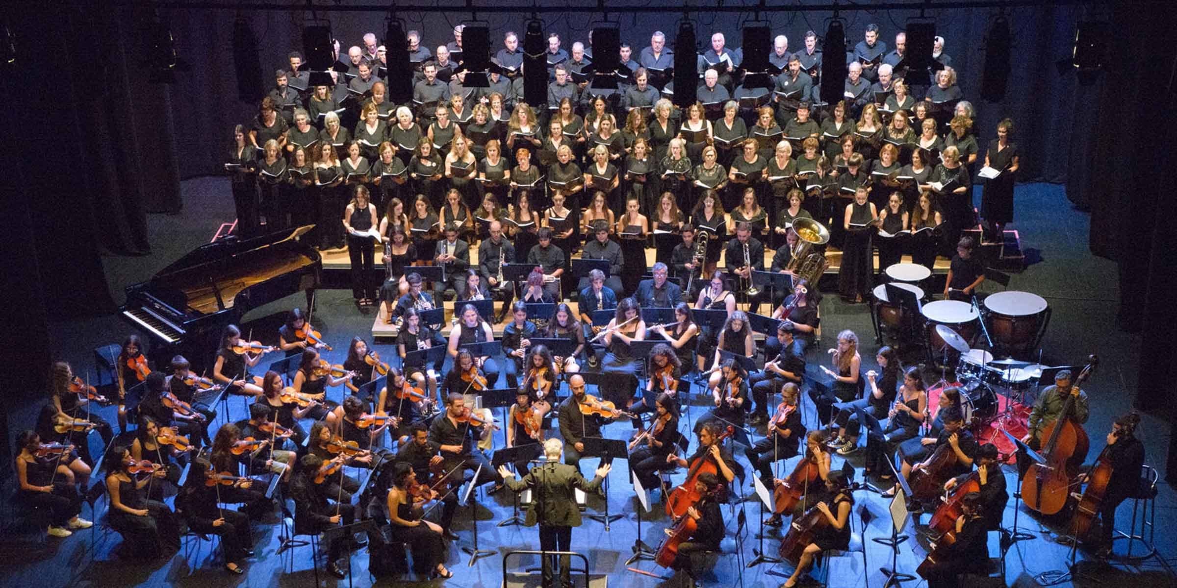 Orquestra e Coro Maria Fernanda Rovira
